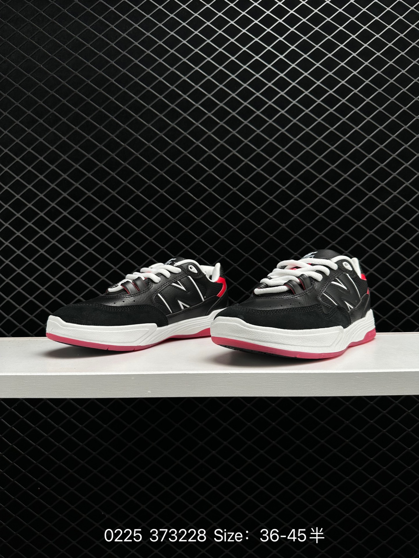 New Balance NM808WRB